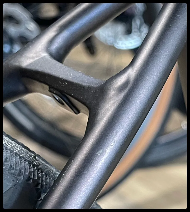 Giant Revolt E+ Pro XR 25km/h M-Large Rosewood 2021-10